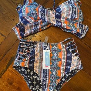 Cupshe high waist twist top bikini